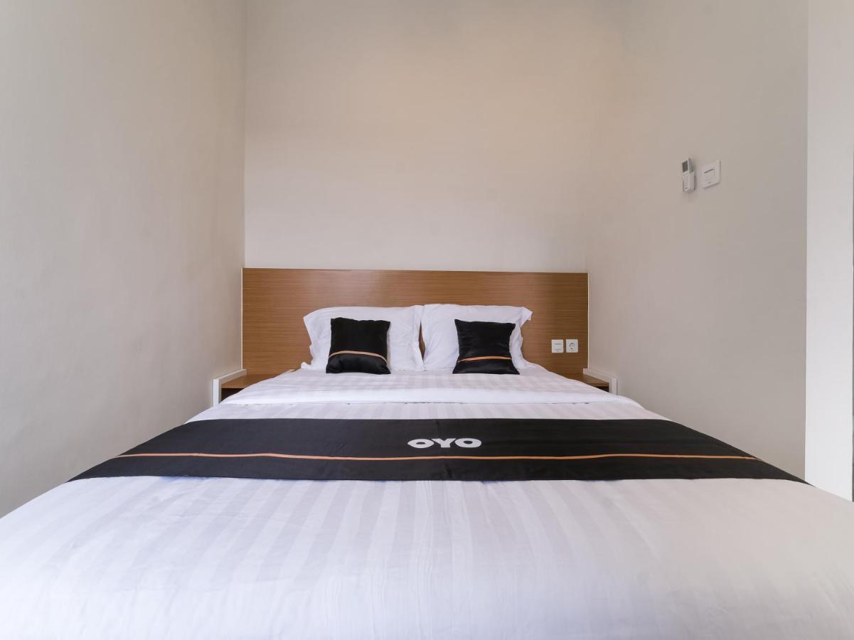 Super Oyo Collection O 90023 Damar Kusumo Guest House Maguwo Exterior photo